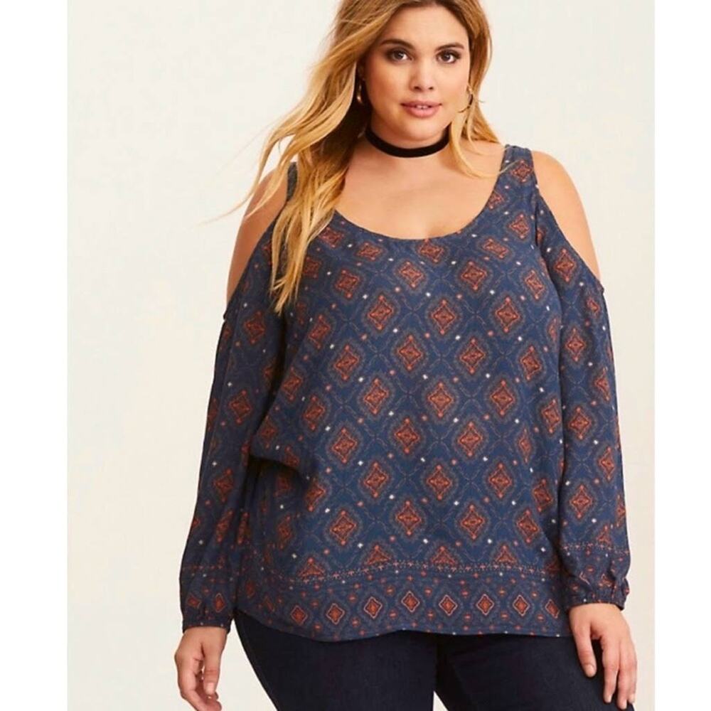 New Torrid Geo Print Gauze Cold Shoulder Blouse Size 5